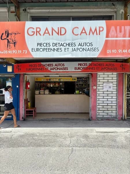 Grand Camp Auto Les Abymes