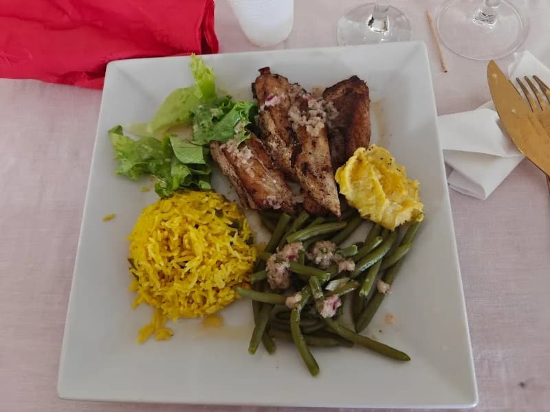 Restaurant Guerit A Deliss Les Abymes