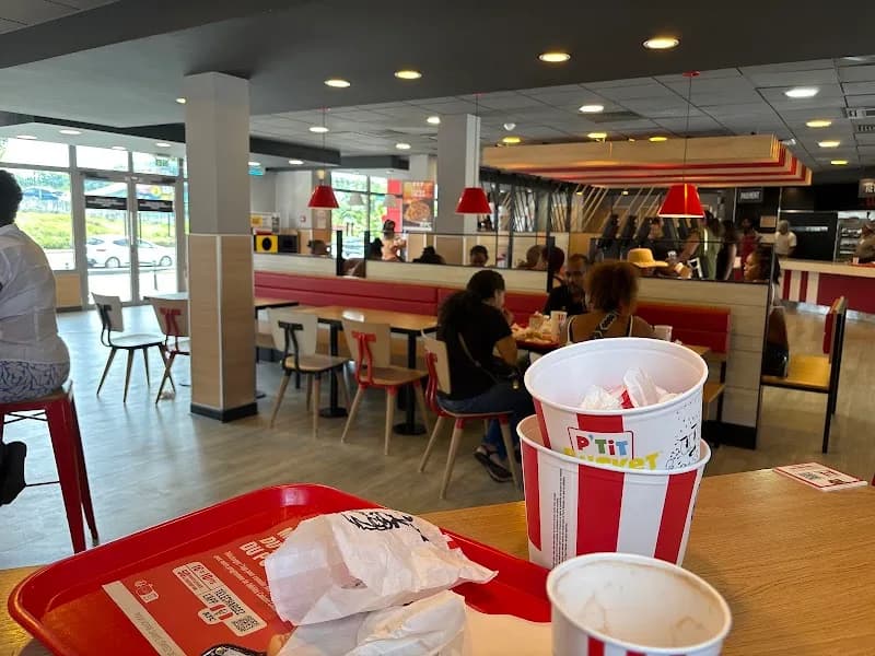 KFC Les Abymes - photo 4