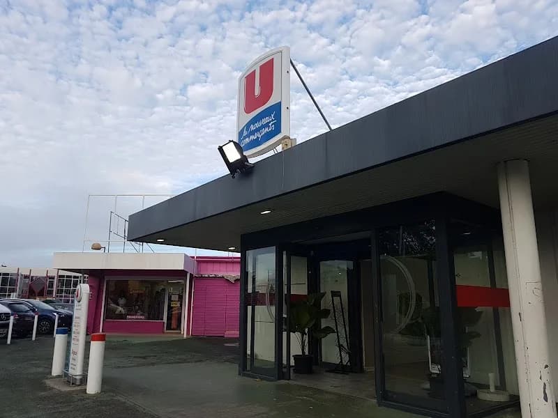 Location de Voiture Super U Les Abymes - photo 3