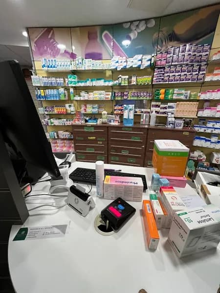 Pharmacie de l’Aéroport Les Abymes - photo 3