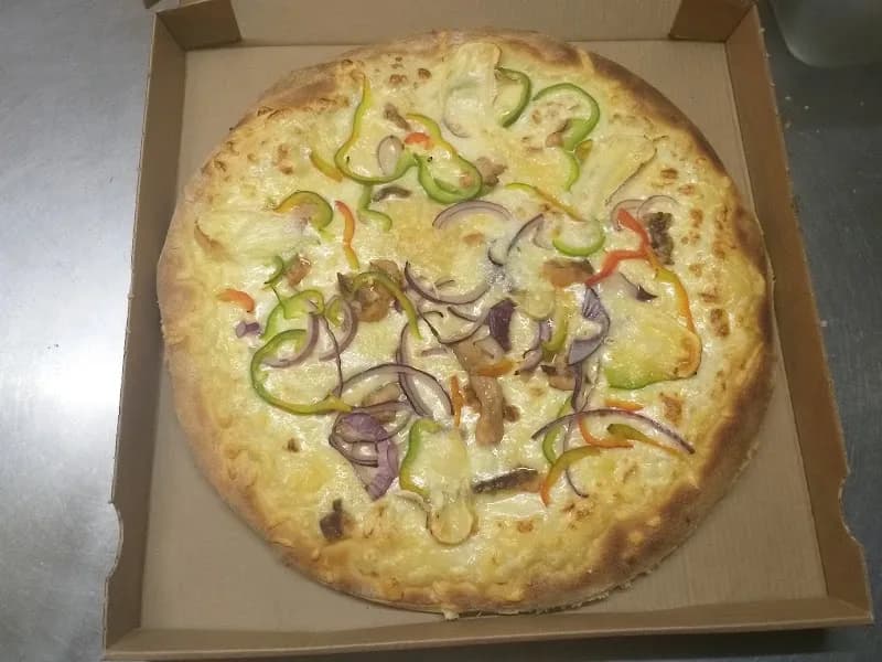 Pizza Royal - photo 4