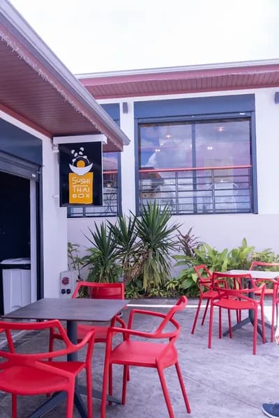 Restaurant Rice Box Les Abymes