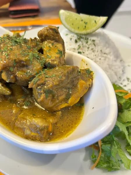 Restaurant Roots Kafé - photo 3