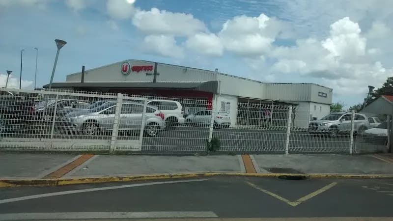 Alimentation U Express Morne-à-l’Eau
