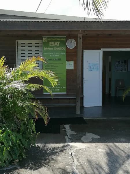 E.S.A.T Sylviane Chalcou - photo 2