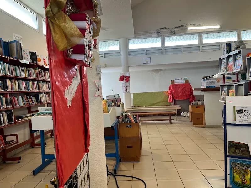 Bibliothèque Petit-Bourg - photo 2