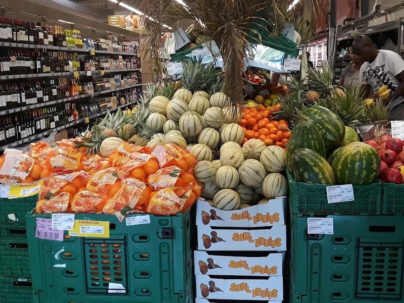 Location de Voiture Super U Petit-Bourg - photo 2