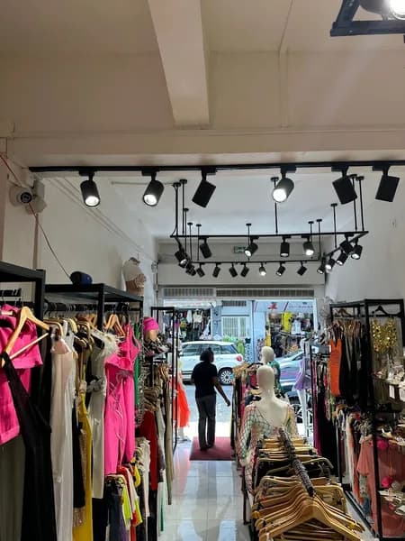 Magasin Divinement Ronde - photo 2