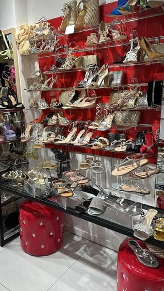 Magasin Divinement Ronde - photo 3