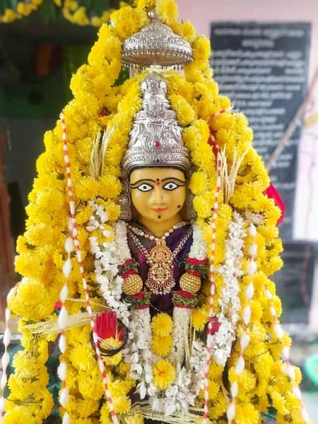 Evelyne Mathurin-Paulin Muriel - photo 2