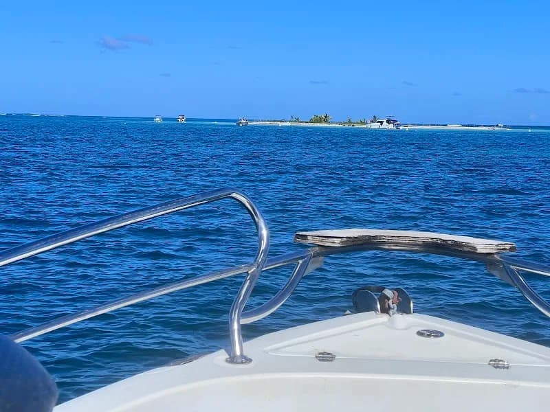 Karuloc Pointe-à-Pitre - photo 3