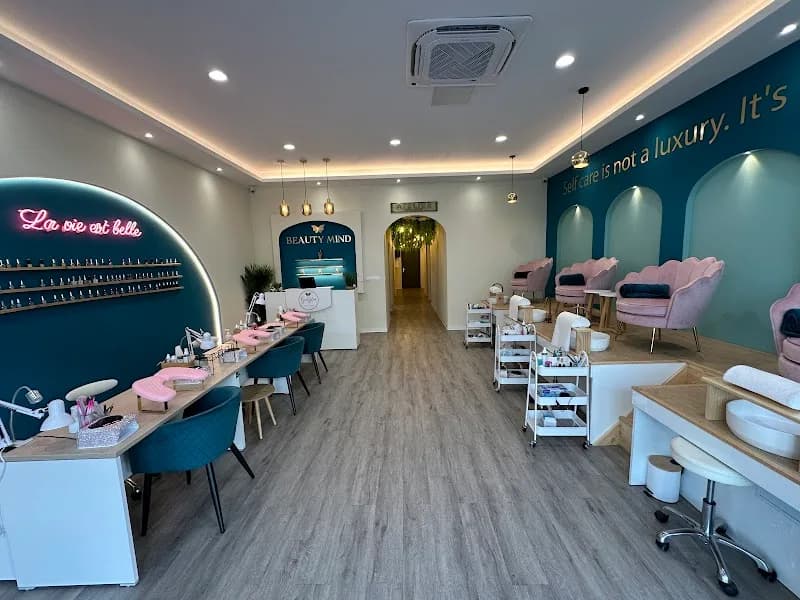 Lollipink Nail & Beauty Bar