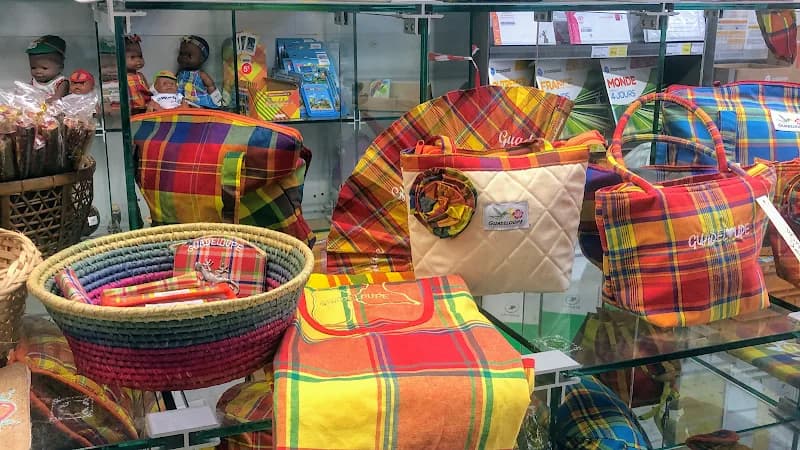 Objet de décoration Quai des Iles Pointe-à-Pitre - photo 2