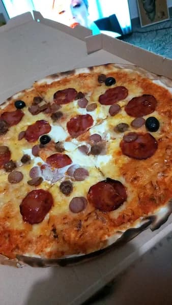 Pizzeria Jamil’s pizza - photo 2