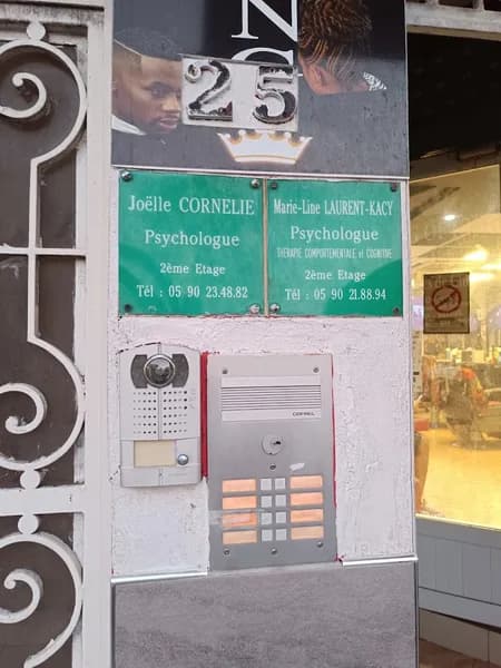 Psychologue Rekha Marie Emmanuelle