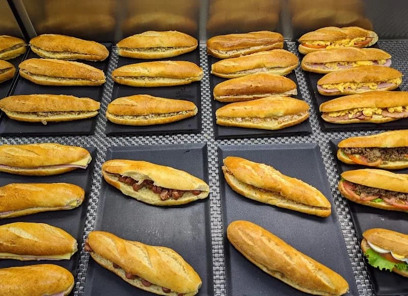 Restauration rapide Renée Boulevard Légitimus