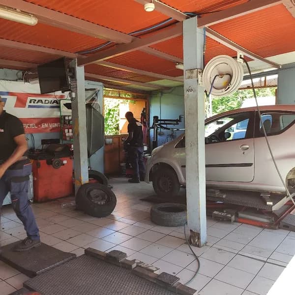 So Bu Pneu Pointe-Noire - photo 2