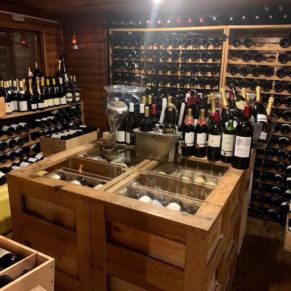 Cave à vin Le Mabouya dans la Bouteille