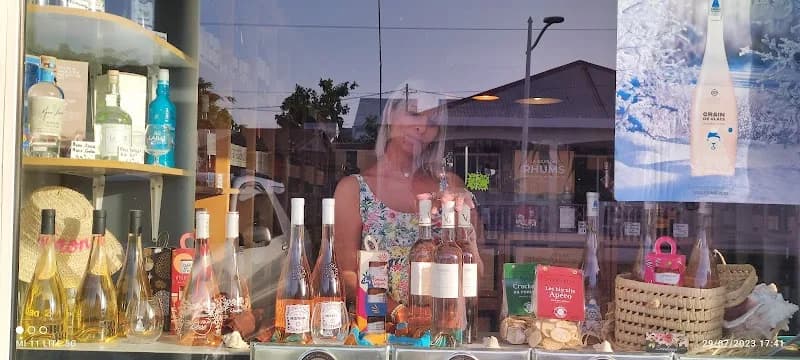 La Cave du Golf  Saint-François - photo 2