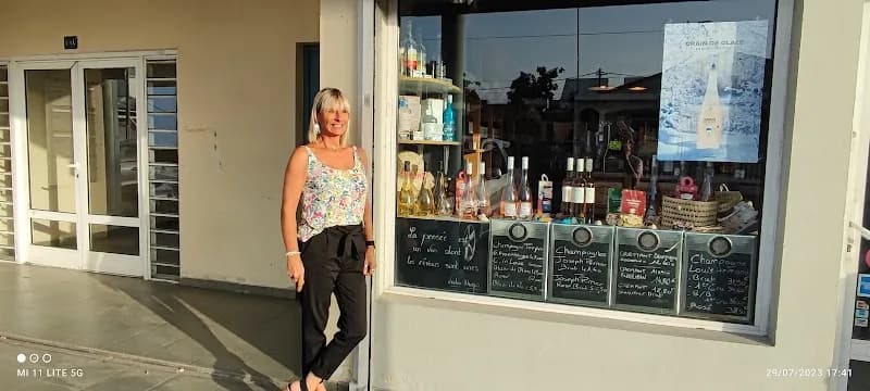 La Cave du Golf  Saint-François - photo 3