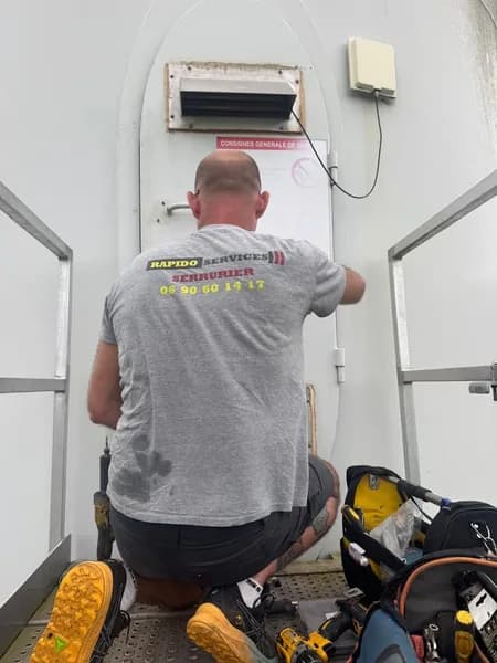 Cordonnier On A Rendu Service Saint-François - photo 2