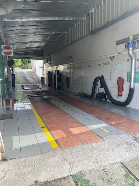 Dekra Saint François