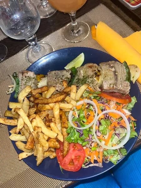 Restaurant L & B - photo 2