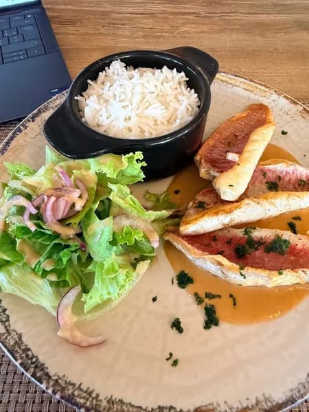 Restaurant La Paillote des Chateaux Saint-François - photo 2