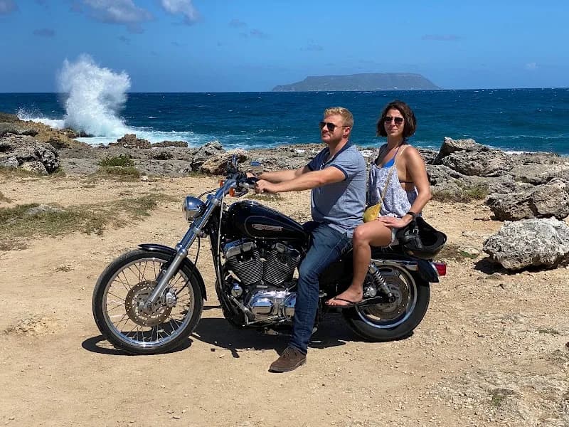 Location de scooter Three Birds Saint-François - photo 4