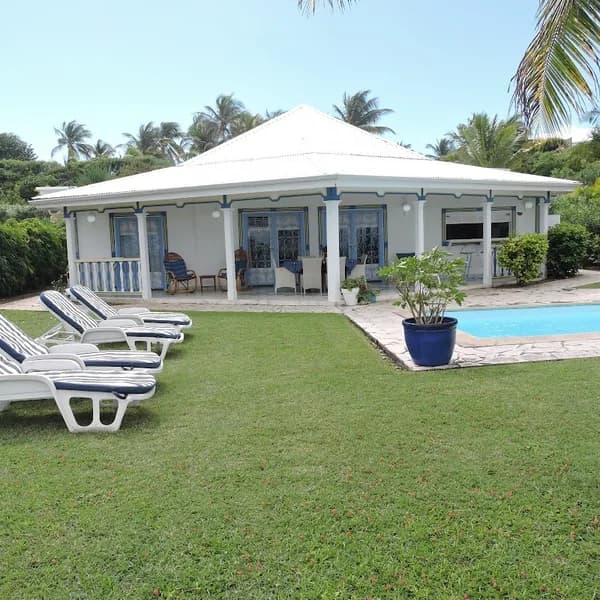 Nourrice Angebert Saint-François