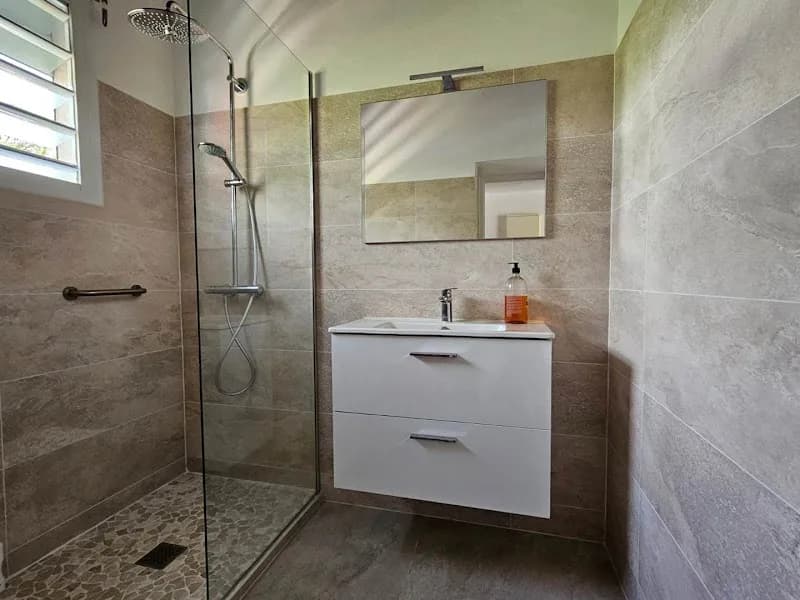 Vallot-Onésime Capucine - photo 4