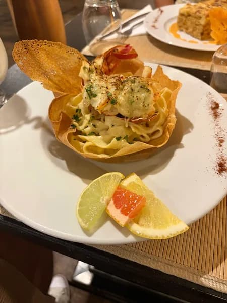 Wan-Ajouhu Roxane - photo 2