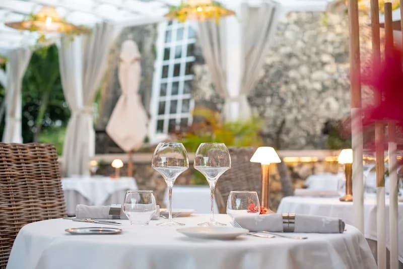 Le Zamana Relais du Moulin Sainte-Anne