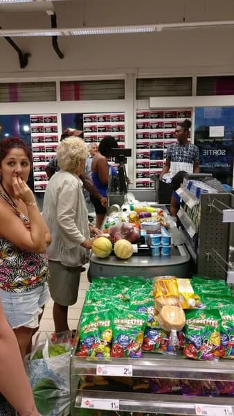 Leader Price Sainte-Anne - photo 2