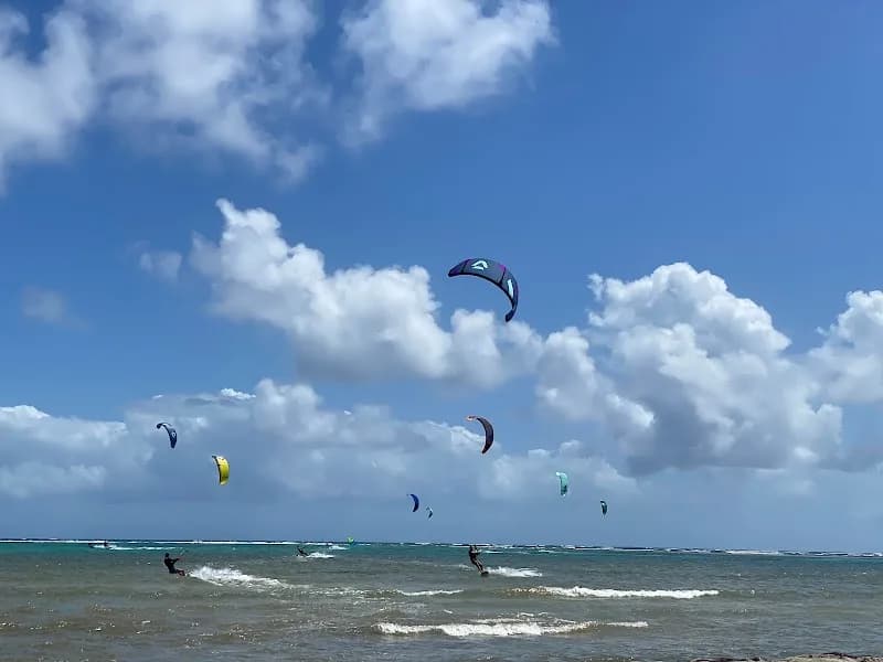 Moonslide Surfschool Saint-Anne - photo 2