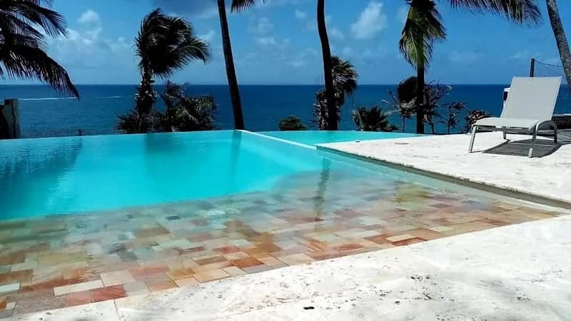 Piscine H2O Caraïbes Sainte-Anne