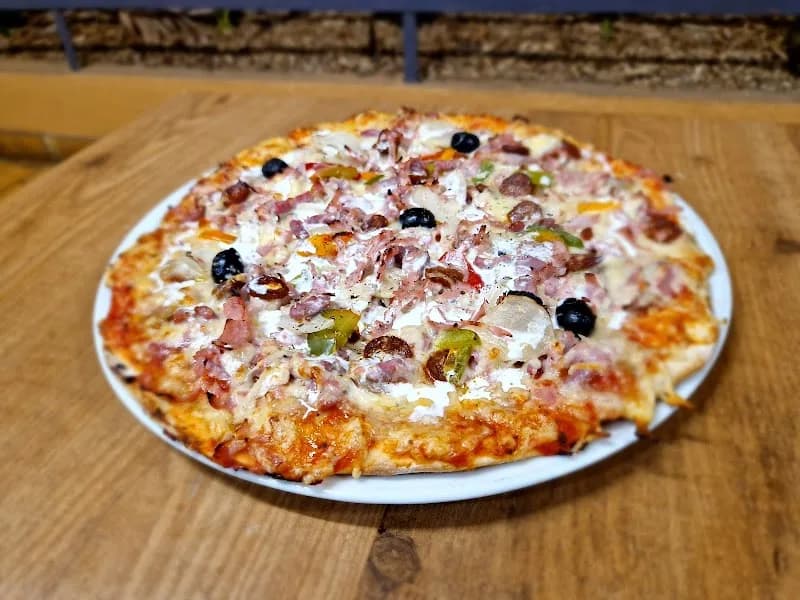 Pizza King Sainte Anne - photo 2