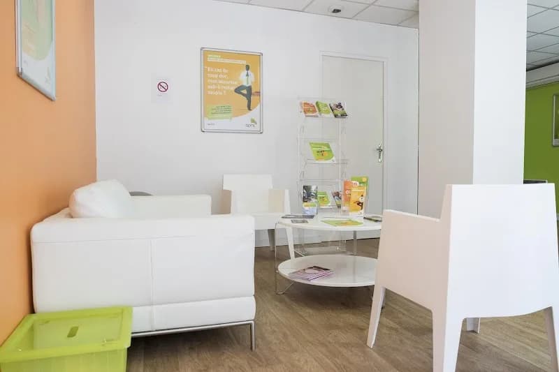 April Mon Assurance Sainte-Rose