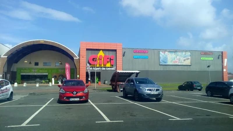 Magasin Folie-Folie Sainte-Rose