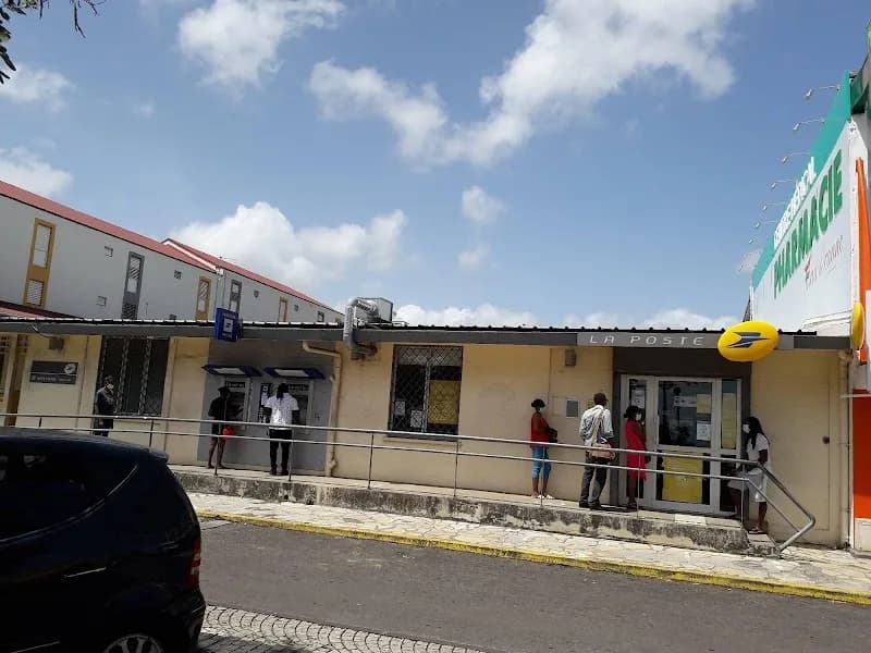 La Poste Sainte Rose