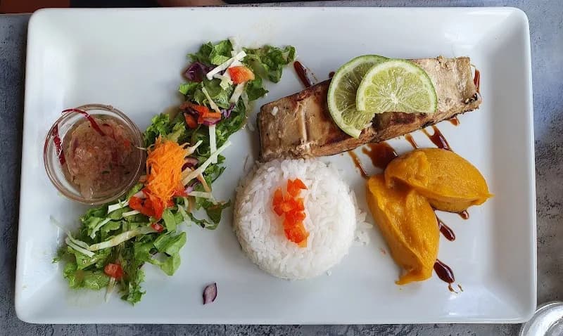 Restaurant L’Annexe Les Saintes - photo 2