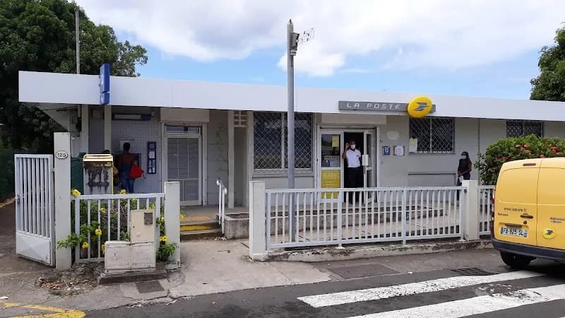 La Poste Vieux Habitants
