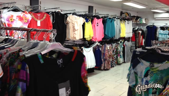 Magasin Flamingo Le Moule - photo 2